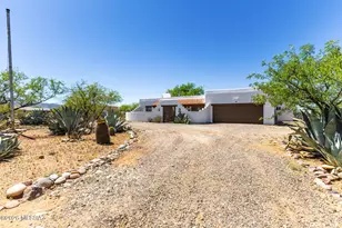 981 N Calle Rinconado, Vail, AZ 85641 - Photo 1