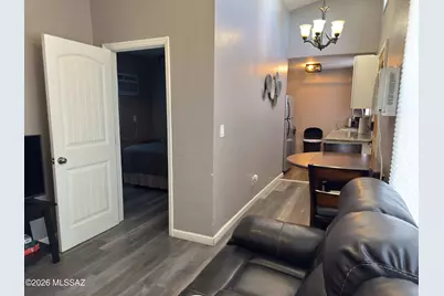 2112 E 18th Street, Tucson, AZ 85719 - Photo 9