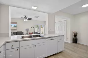 618 N Eastview Ave, Tucson, AZ 85710 - Photo 7