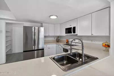 618 N Eastview Avenue, Tucson, AZ 85710 - Photo 3