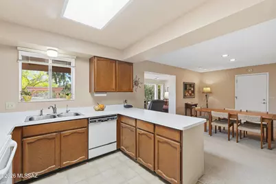 661 W VÃ­a De Suenos, Green Valley, AZ 85622 - Photo 19