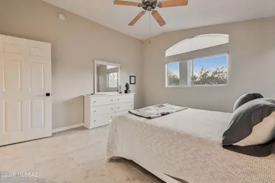 14109 N Forthcamp Court, Oro Valley, AZ 85755 - Photo 19