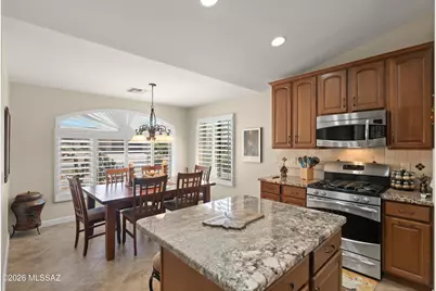 555 N Alexis Loop, Green Valley, AZ 85614 - Photo 11
