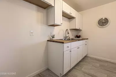 1143 N Santa Rosa Avenue, Tucson, AZ 85712 - Photo 11