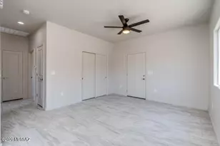 360 E Aircraft Rd, Tucson, AZ 85706 - Photo 11