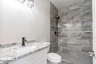 360 E Aircraft Rd, Tucson, AZ 85706 - Photo 9