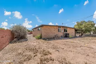 7617 E Morelos Pl, Tucson, AZ 85710 - Photo 31