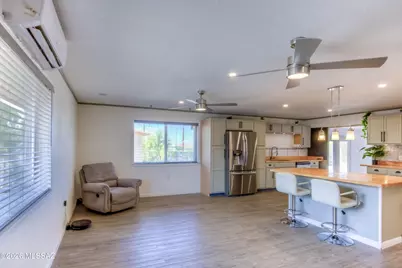 406 S Holcomb Circle, Vail, AZ 85641 - Photo 11