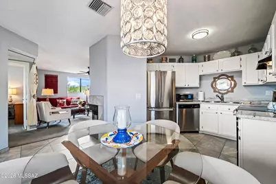 6655 N Canyon Crest Drive #5225, Tucson, AZ 85750 - Photo 9
