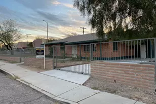 2309 N Avenida El Capitan, Tucson, AZ 85705 - Photo 1