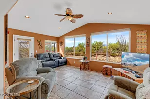 7736 W Copper Nugget Dr, Tucson, AZ 85735 - Photo 17