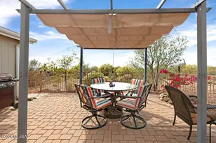 7736 W Copper Nugget Dr, Tucson, AZ 85735 - Photo 11