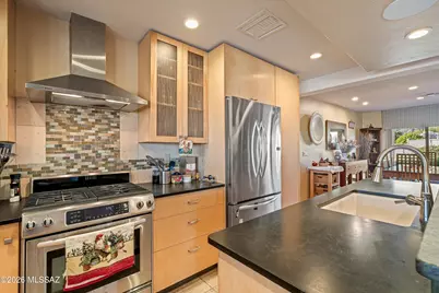 4548 N Camino Arco, Tucson, AZ 85718 - Photo 17