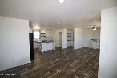 13537 W Manville Road, Tucson, AZ 85743 - Photo 7