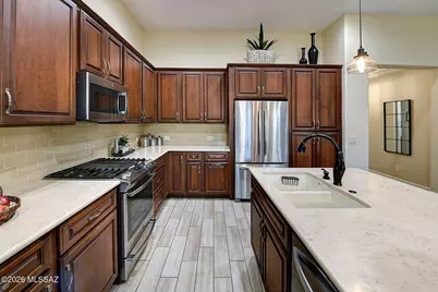 2397 E Skywalker Way, Green Valley, AZ 85614 - Photo 5