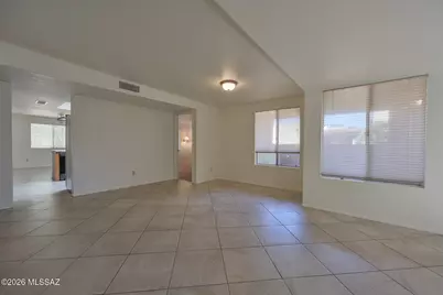 1811 N Camino De La Cienega, Tucson, AZ 85715 - Photo 5
