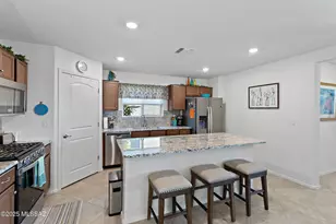 9306 N Agave Gold Rd, Tucson, AZ 85742 - Photo 5