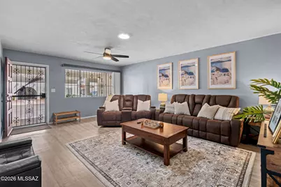 8916 E Palms Park Drive, Tucson, AZ 85715 - Photo 1