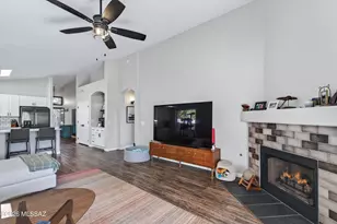 12333 N Brightridge Dr, Oro Valley, AZ 85755 - Photo 11