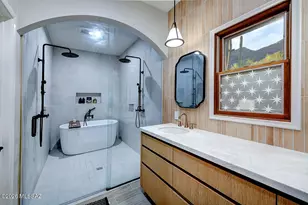 6835 N Los Leones Dr, Tucson, AZ 85718 - Photo 21