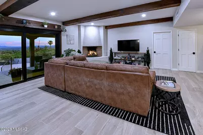 6835 N Los Leones Drive, Tucson, AZ 85718 - Photo 13