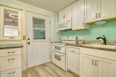 366 S La Canada Drive #A, Green Valley, AZ 85614 - Photo 21