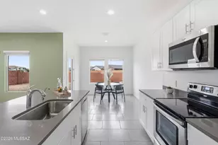12540 W Gini Ln, Marana, AZ 85653 - Photo 17