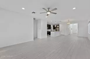 7665 S Via Casa De Campo, Tucson, AZ 85756 - Photo 9