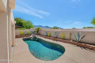 102 E Elixir Pl, Oro Valley, AZ 85755 - Photo 1