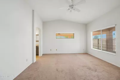 102 E Elixir Place, Oro Valley, AZ 85755 - Photo 17