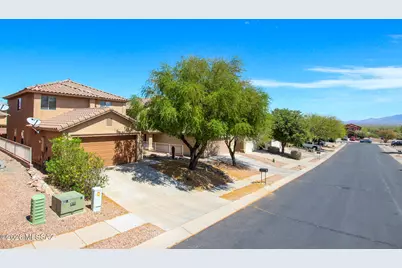 694 W Amber Sun Drive, Green Valley, AZ 85614 - Photo 7