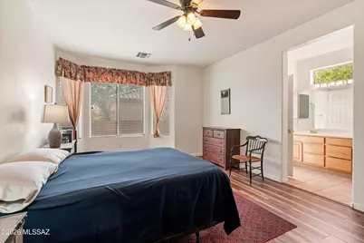9462 N Whispering Shadows Way, Tucson, AZ 85743 - Photo 5
