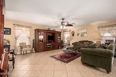 7414 S Nevil Drive, Tucson, AZ 85746 - Photo 9