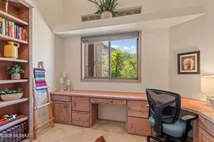 6262 W Trails End Rd, Tucson, AZ 85745 - Photo 23