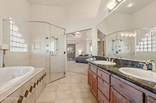 6262 W Trails End Rd, Tucson, AZ 85745 - Photo 27