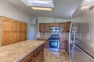 6425 S Speaks Trail, Tucson, AZ 85746 - Photo 15