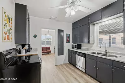 2050 N Campbell Avenue, Tucson, AZ 85719 - Photo 11