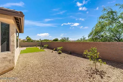 1803 N Bayshore Drive, Green Valley, AZ 85614 - Photo 19