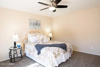 9155 E Broadway Boulevard #APT B, Tucson, AZ 85710 - Photo 5