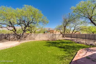 11421 E Holster Dr, Tucson, AZ 85749 - Photo 43