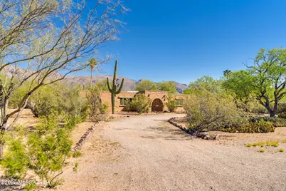 11421 E Holster Drive, Tucson, AZ 85749 - Photo 3