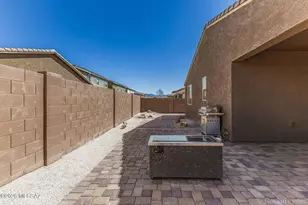 9749 E Miller Peak Trl, Tucson, AZ 85747 - Photo 31