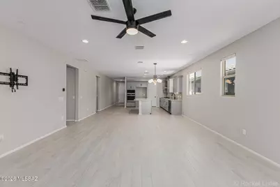 9749 E Miller Peak Trail, Tucson, AZ 85747 - Photo 11