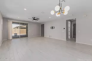 9749 E Miller Peak Trl, Tucson, AZ 85747 - Photo 7