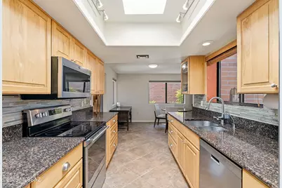 781 W Desert Ridge Drive, Green Valley, AZ 85622 - Photo 25