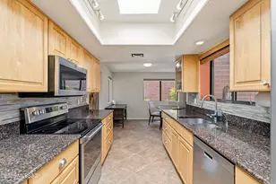 781 W Desert Ridge Dr, Green Valley, AZ 85622 - Photo 25