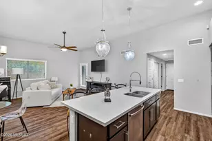 3047 N Dales Crossing Dr, Tucson, AZ 85745 - Photo 9
