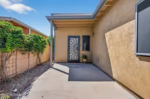 3047 N Dales Crossing Dr, Tucson, AZ 85745 - Photo 3