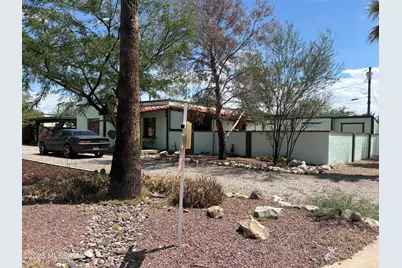 4138 E Desert Place, Tucson, AZ 85712 - Photo 1
