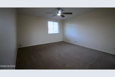 8133 E Colette Place, Tucson, AZ 85710 - Photo 9